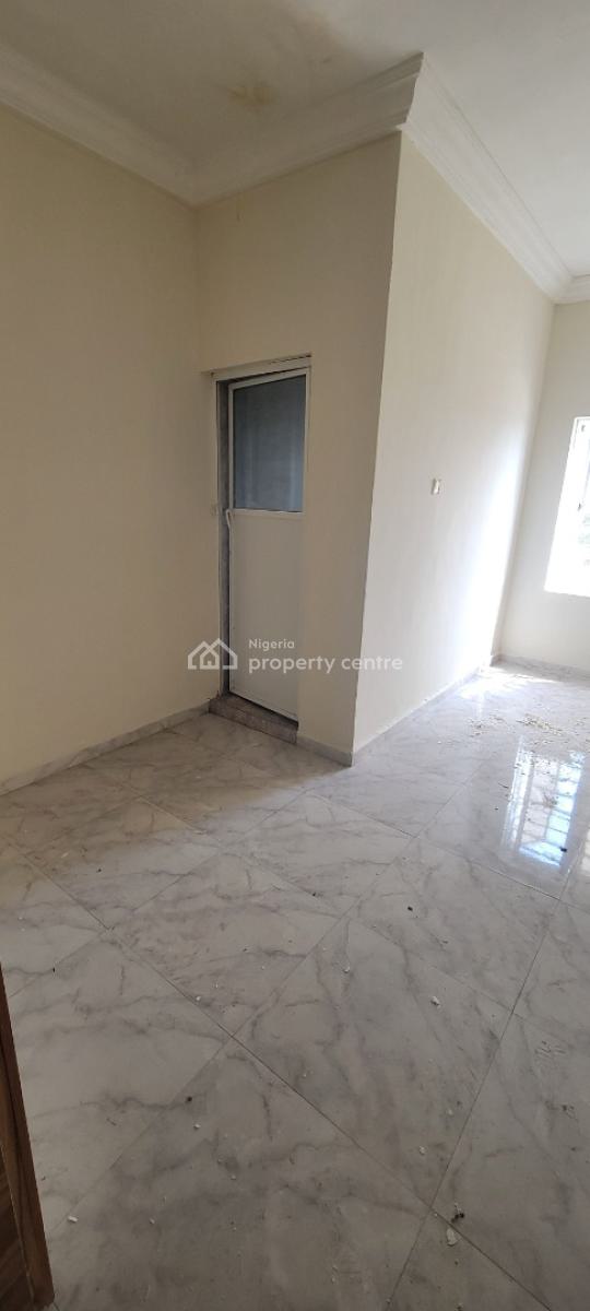 Standard 3 Bedroom Flat, Arosco Off Okun-ajah Roundabout, Okun-ajah, Ajah, Lagos, Flat / Apartment for Rent