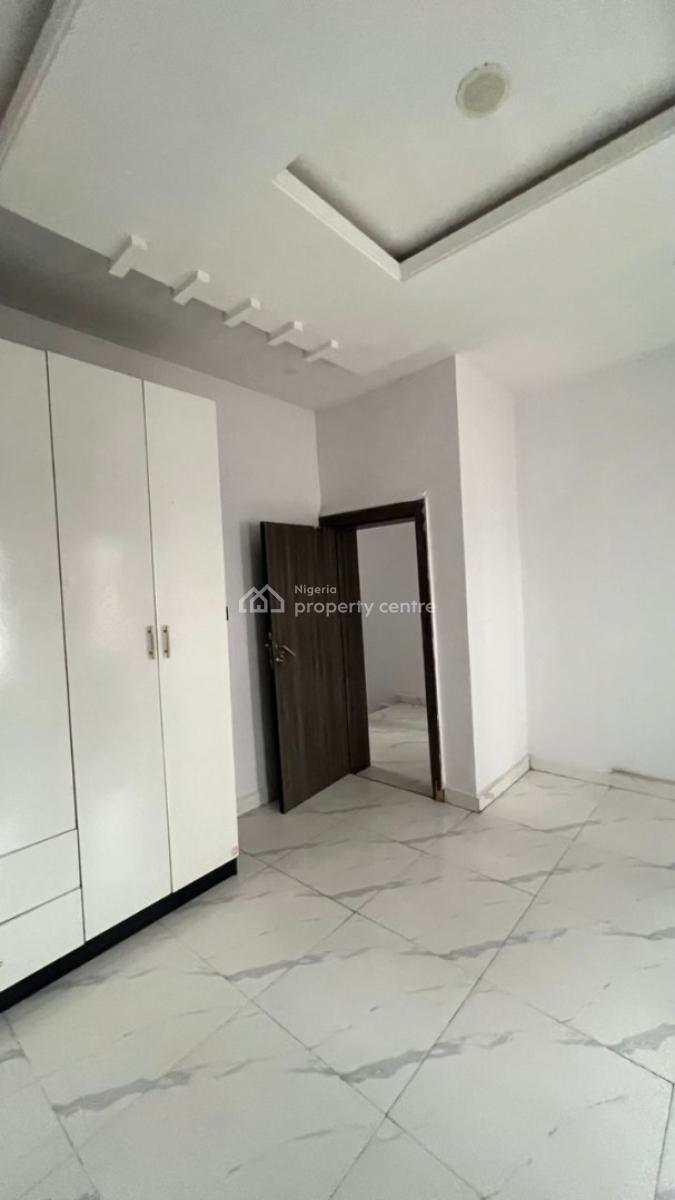 Affordable & Spacious 3 Bedroom Terraced Duplex with Bq, Yaba, Lagos, Terraced Duplex for Sale