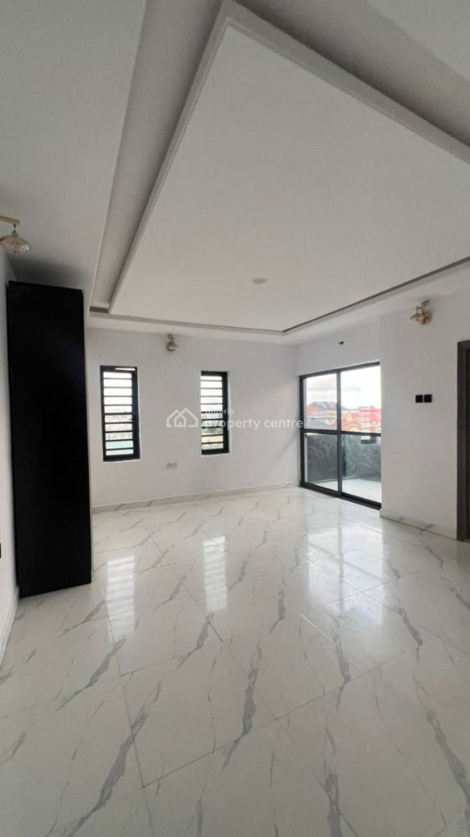 Affordable & Spacious 3 Bedroom Terraced Duplex with Bq, Yaba, Lagos, Terraced Duplex for Sale
