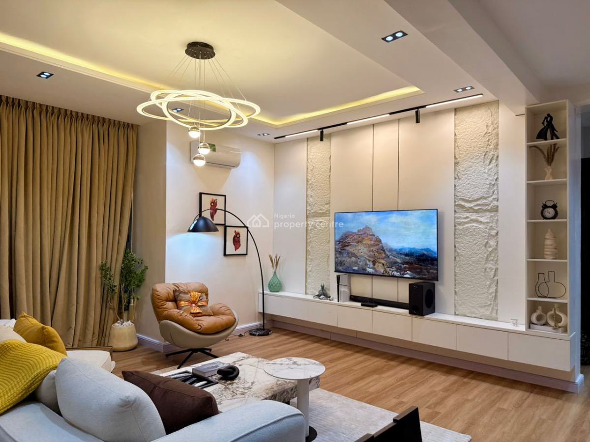 Cozy 2 Bedroom &serviced Apartment, Lekki Phase 1, Lekki, Lagos, Flat / Apartment Short Let
