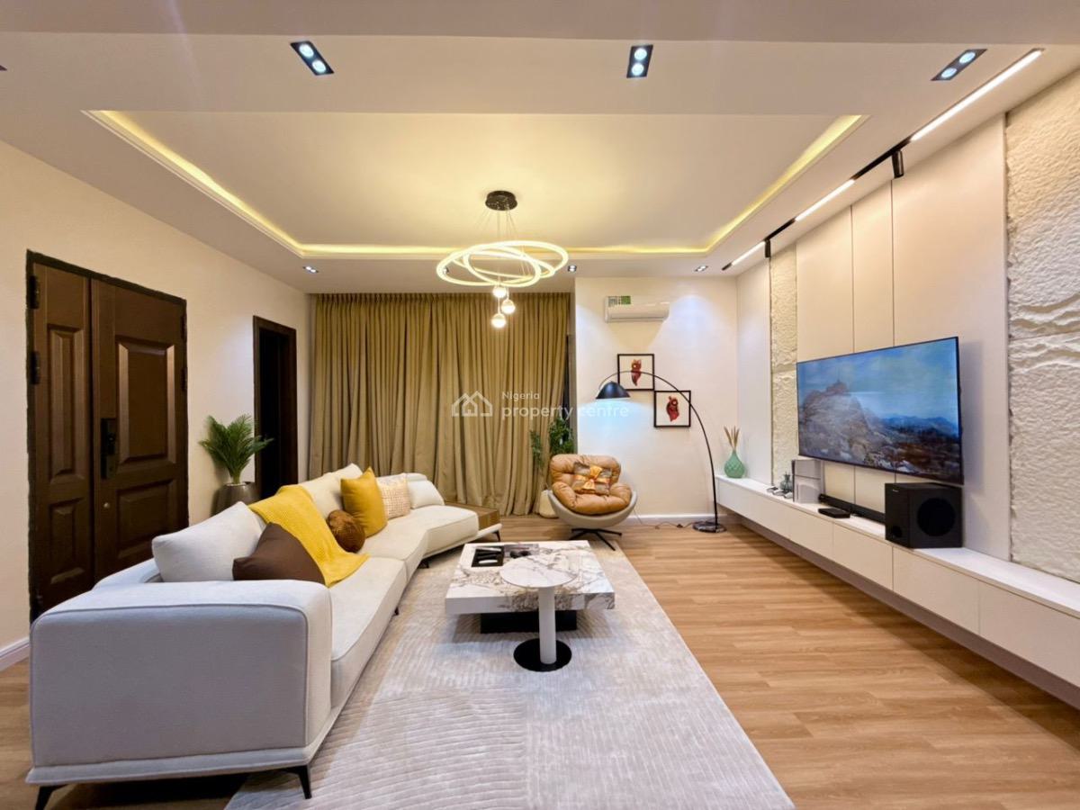 Cozy 2 Bedroom &serviced Apartment, Lekki Phase 1, Lekki, Lagos, Flat / Apartment Short Let