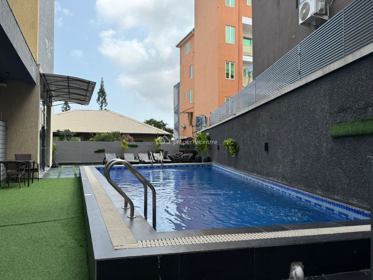 Cozy 2 Bedroom &serviced Apartment, Lekki Phase 1, Lekki, Lagos, Flat / Apartment Short Let