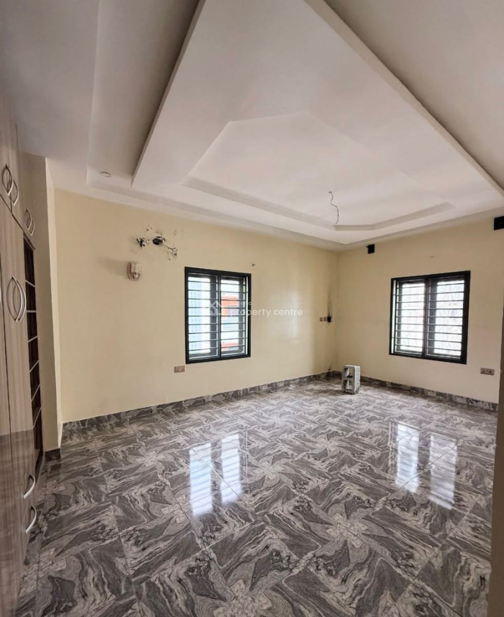 Lovely 3 Bedroom Flat on The First Floor, Jahi, Abuja, Flat / Apartment for Rent