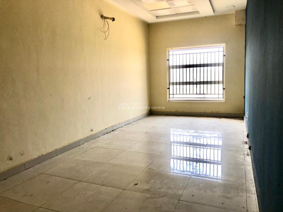 Well Maintained Ultra Modern Warehouse, Epe, Lagos, Warehouse for Rent
