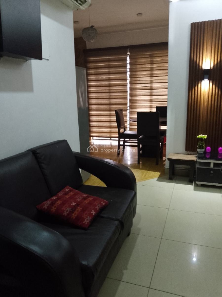 3 Bedroom First Floor Apartment, Ikeja Gra, Ikeja, Lagos, Flat / Apartment Short Let