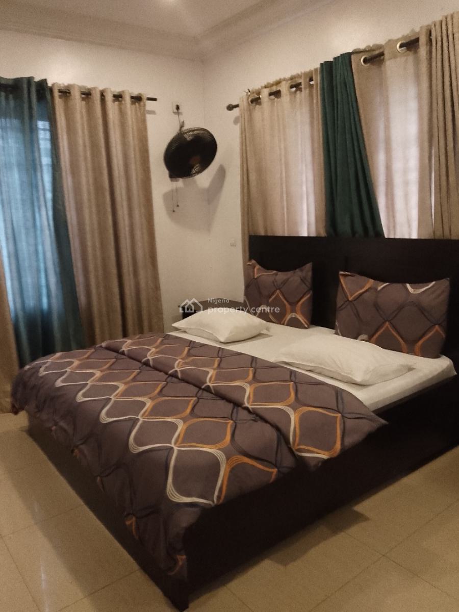3 Bedroom First Floor Apartment, Ikeja Gra, Ikeja, Lagos, Flat / Apartment Short Let