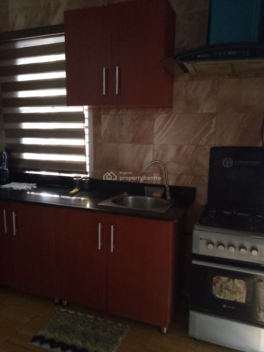 3 Bedroom First Floor Apartment, Ikeja Gra, Ikeja, Lagos, Flat / Apartment Short Let