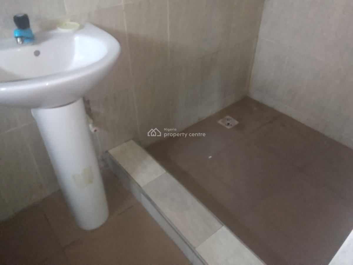 Luxury 2 Bedroom Flat with Excellent Features, Ogombo, Ajah, Lagos, Flat / Apartment for Rent