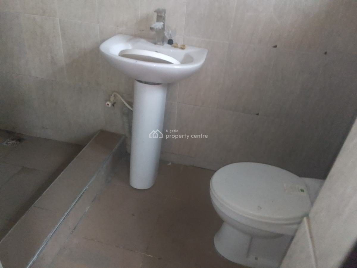 Luxury 2 Bedroom Flat with Excellent Features, Ogombo, Ajah, Lagos, Flat / Apartment for Rent