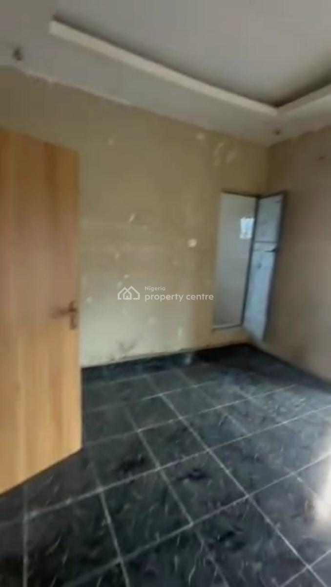 Very Decent and Spacious Mini Flat, Alagomeji, Yaba, Lagos, Mini Flat (room and Parlour) for Rent