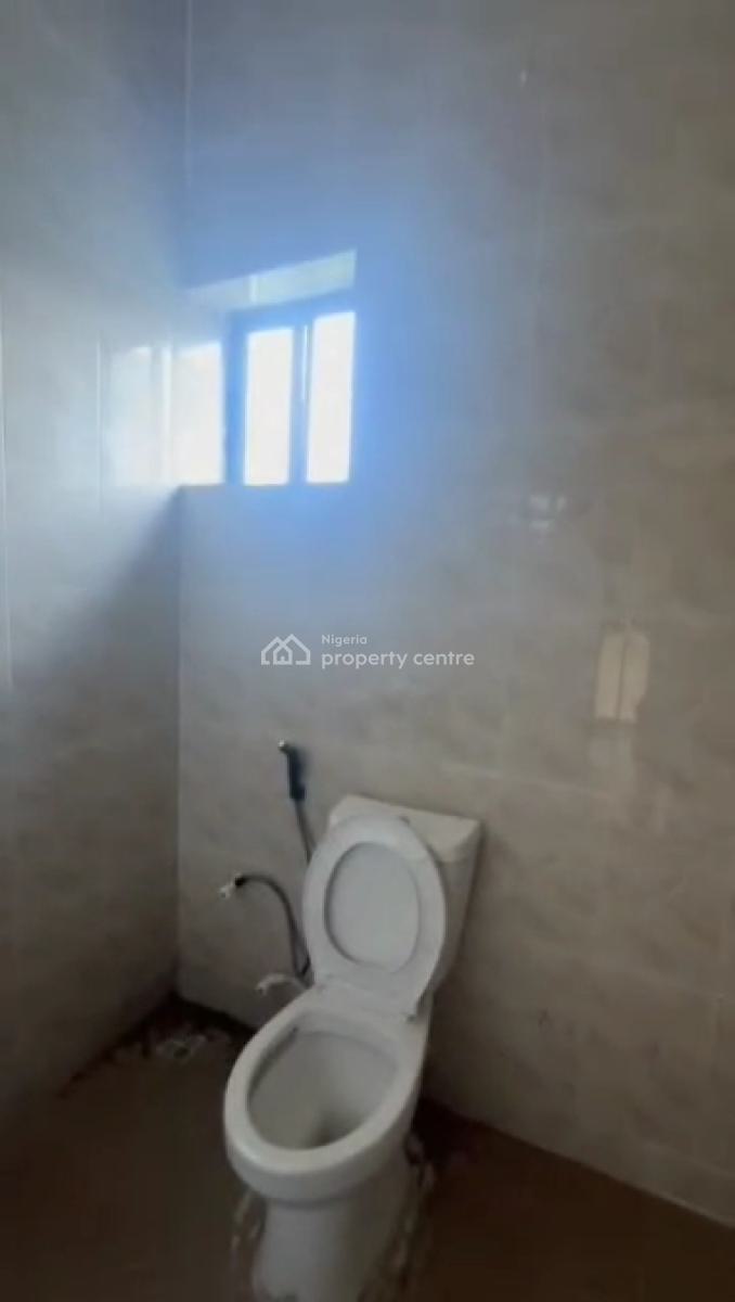 Very Decent and Spacious Mini Flat, Alagomeji, Yaba, Lagos, Mini Flat (room and Parlour) for Rent