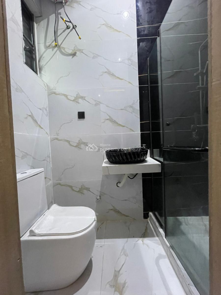 Well Built 5 Bedroom Detached Duplex with Bq and Swimming Pool, Luxury 5 Bedroom Fully Detached Duplex with Bq and Swimming Pool in Aj, Ajah, Lagos, Detached Duplex for Sale