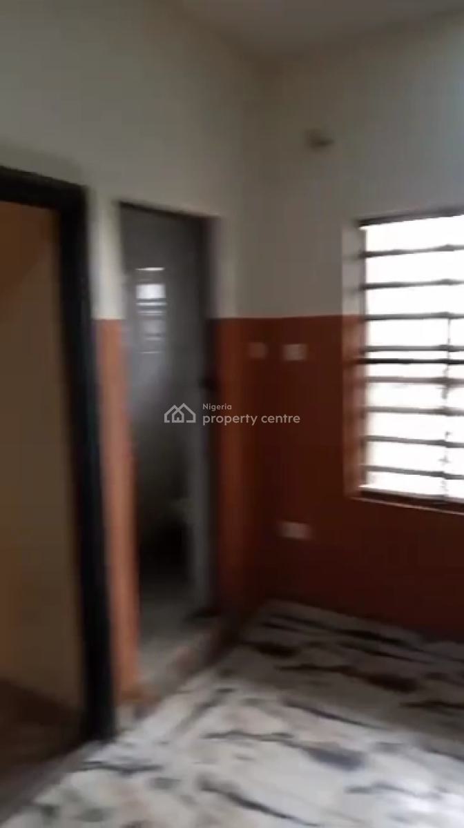 Very Decent and Spacious 2-bedroom Flat Roy, Adekunle, Yaba, Lagos, Flat / Apartment for Rent