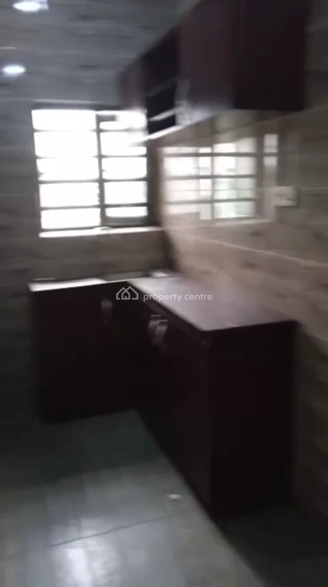 Very Decent and Spacious 2-bedroom Flat Roy, Adekunle, Yaba, Lagos, Flat / Apartment for Rent