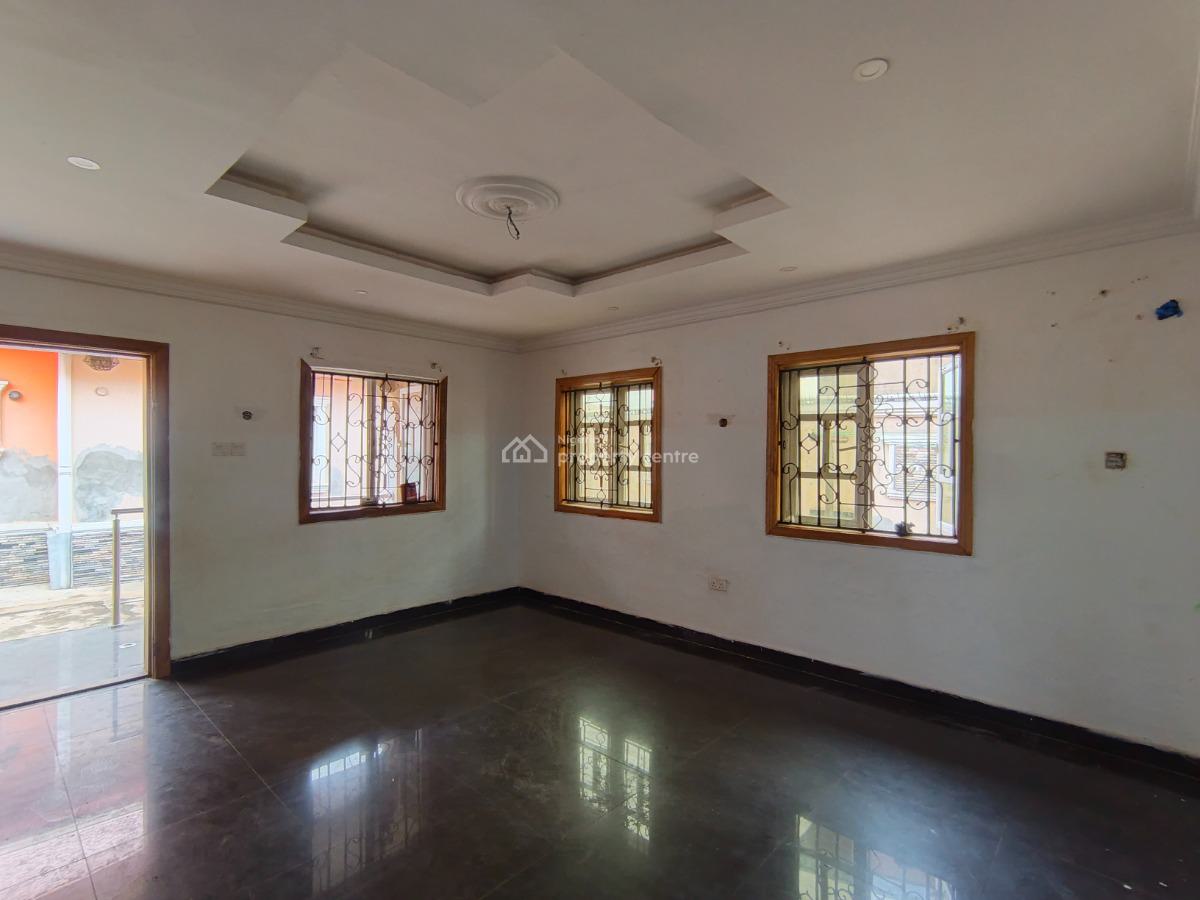 2 Bedroom Flat, Agunfoye, Igbogbo, Ikorodu, Lagos, Flat / Apartment for Rent
