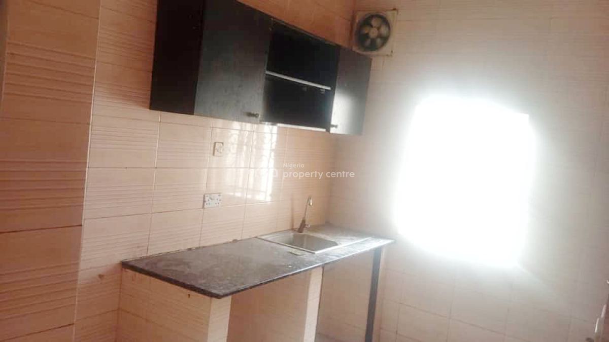 a Well Maintained Spacious, Opic Estate, Isheri North, Lagos, Flat / Apartment for Rent