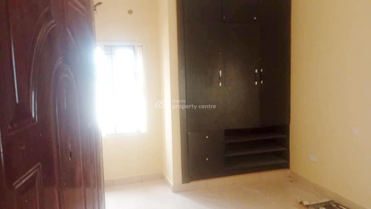 a Well Maintained Spacious, Opic Estate, Isheri North, Lagos, Flat / Apartment for Rent