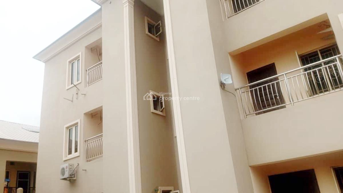a Well Maintained Spacious, Opic Estate, Isheri North, Lagos, Flat / Apartment for Rent