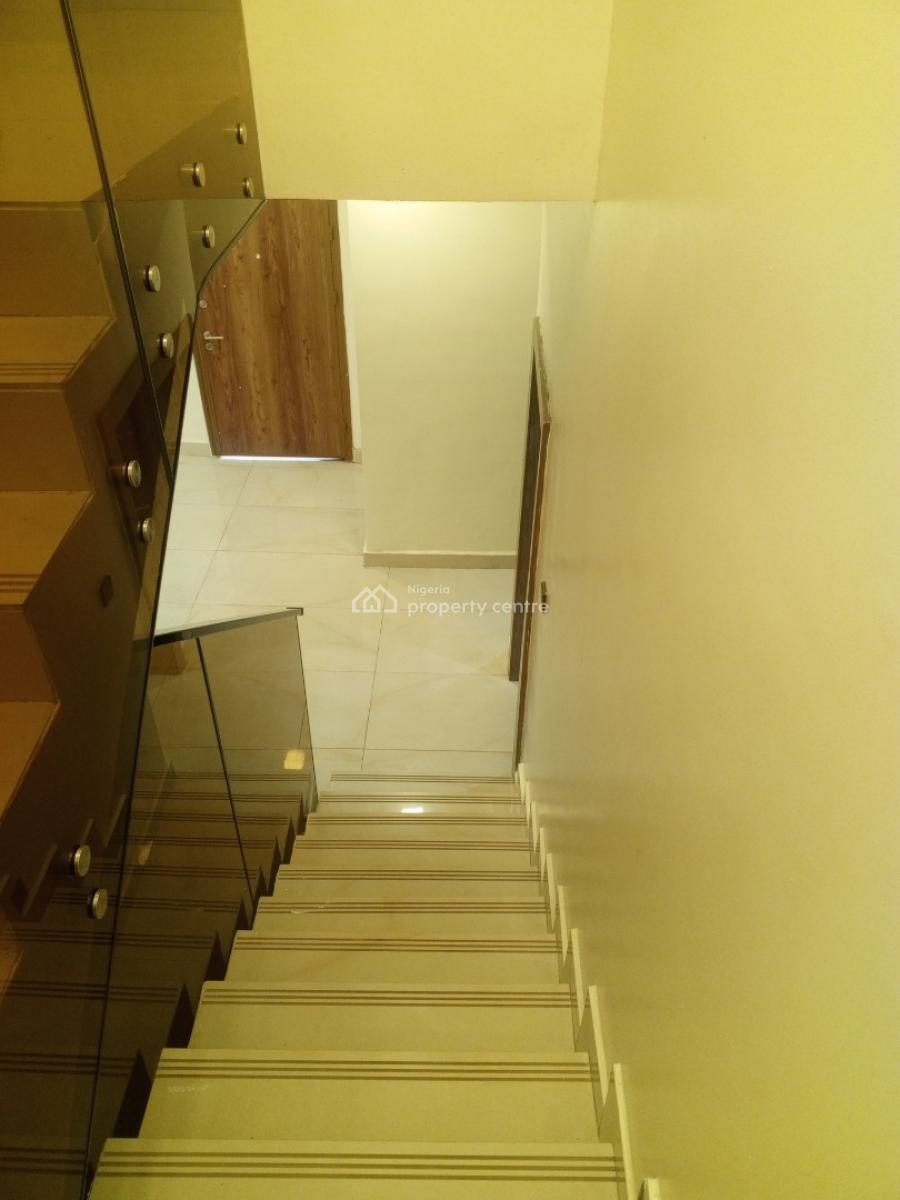Luxury 4 Bedroom Fully Detached House with Bq in a Service Estate, Northern Foreshore Off Chevron Drive, Lekki Phase 2, Lekki, Lagos, Detached Duplex for Sale