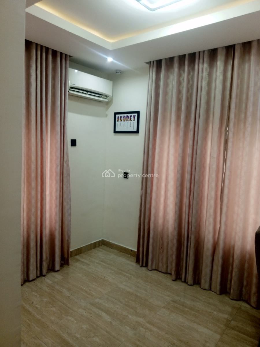 Luxury 4 Bedroom Fully Detached House with Bq in a Service Estate, Northern Foreshore Off Chevron Drive, Lekki Phase 2, Lekki, Lagos, Detached Duplex for Sale