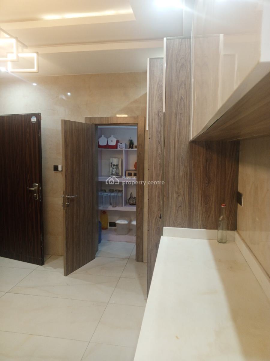 Luxury 4 Bedroom Fully Detached House with Bq in a Service Estate, Northern Foreshore Off Chevron Drive, Lekki Phase 2, Lekki, Lagos, Detached Duplex for Sale