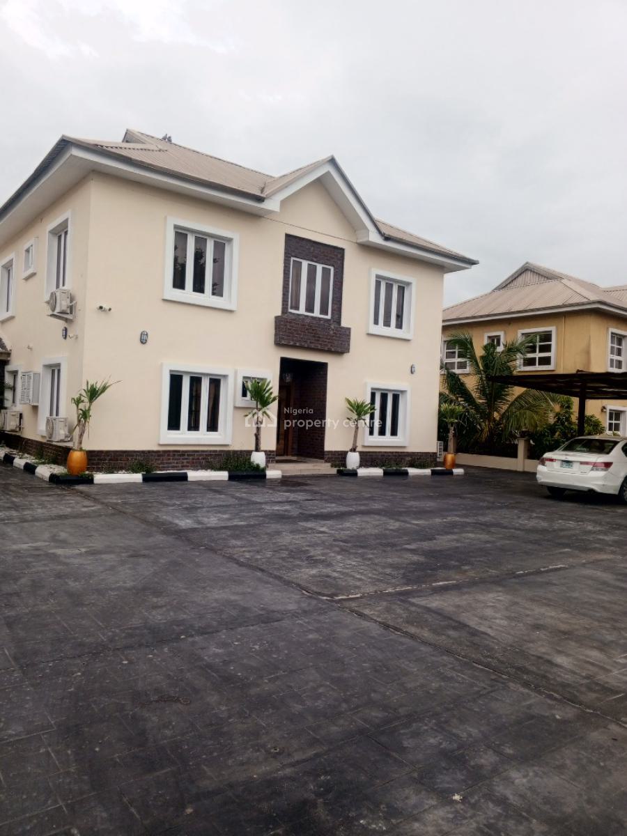 Luxury 4 Bedroom Fully Detached House with Bq in a Service Estate, Northern Foreshore Off Chevron Drive, Lekki Phase 2, Lekki, Lagos, Detached Duplex for Sale