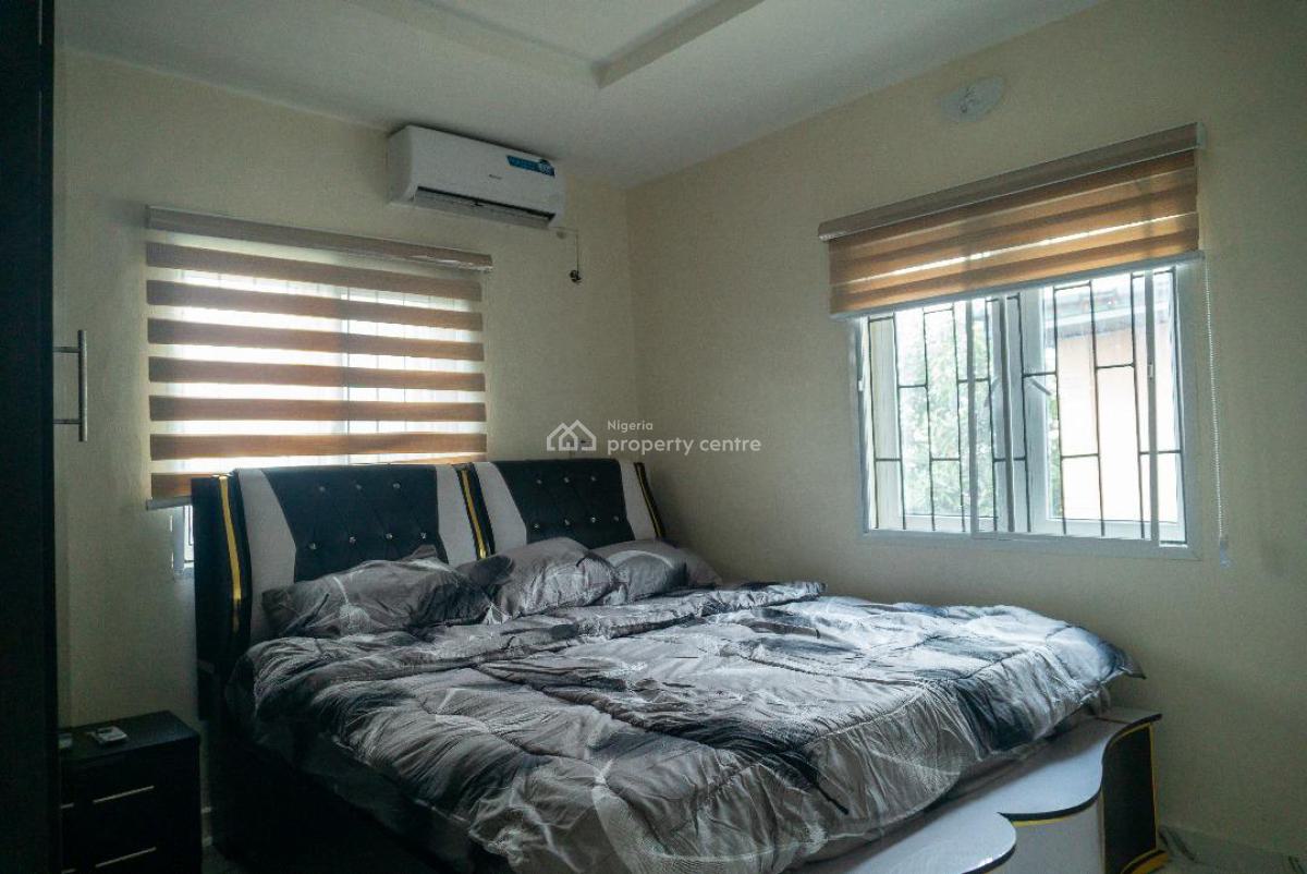 Nicely Furnished 1 Bedroom Apartment, Ipaja, Lagos, Flat / Apartment Short Let