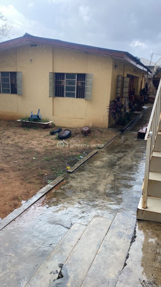 Well Maintained Block of Flats, Iyana Ejigbo, Isolo, Lagos, Block of Flats for Sale