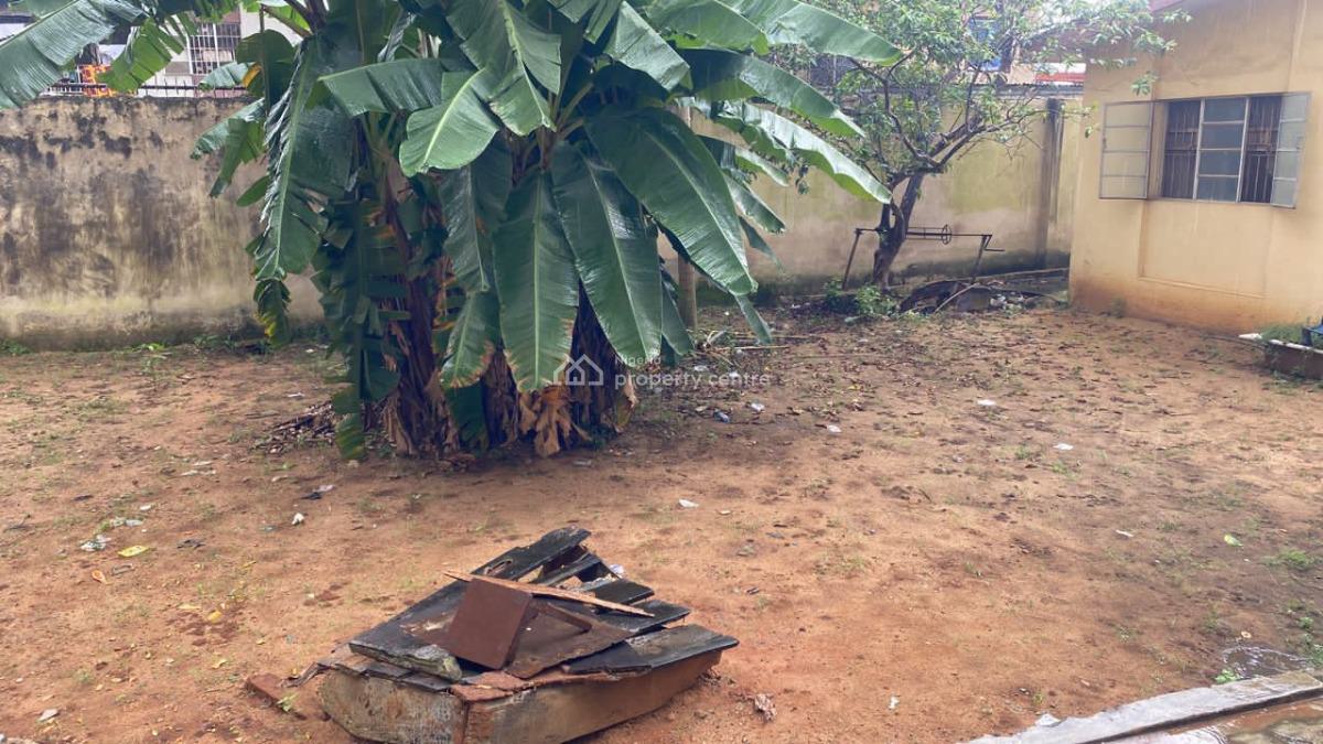 Well Maintained Block of Flats, Iyana Ejigbo, Isolo, Lagos, Block of Flats for Sale