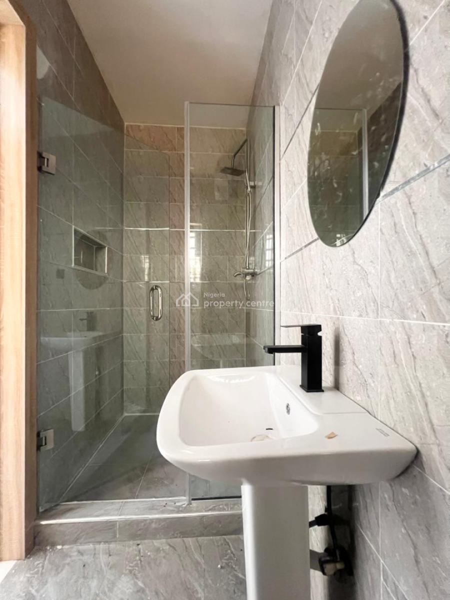 2 Bedroom Serviced Apartment, Ajah, Lagos, Flat / Apartment for Sale