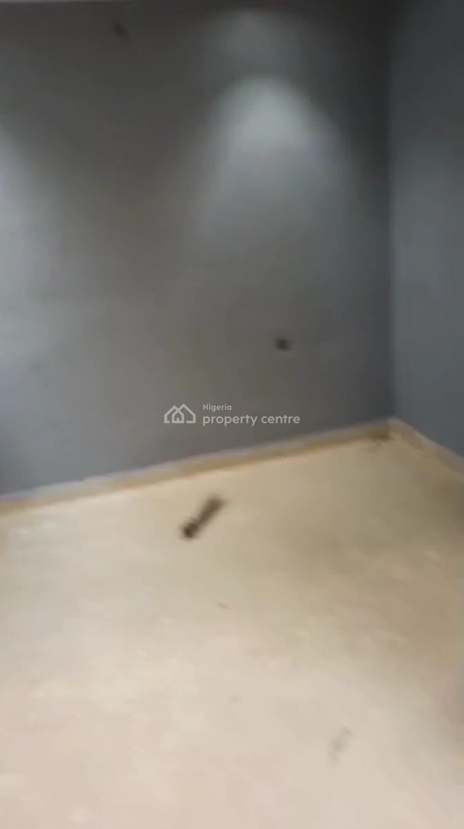 Very Decent and Spacious Room Self Roy, Fadeyi Waec, Yaba, Lagos, Self Contain (single Rooms) for Rent