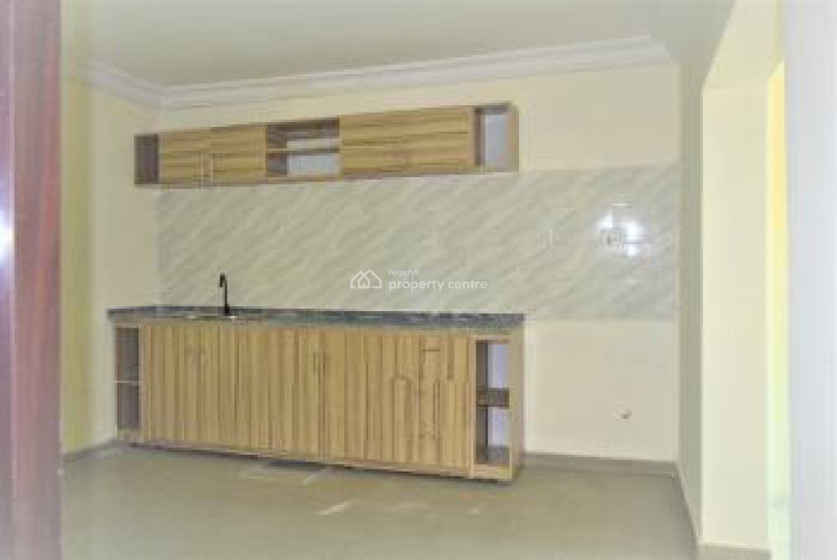 Luxury 2 Bedrooms with Serene Environment, Off Orchid Road, Lafiaji Community, Lekki, Lagos, Flat / Apartment for Rent