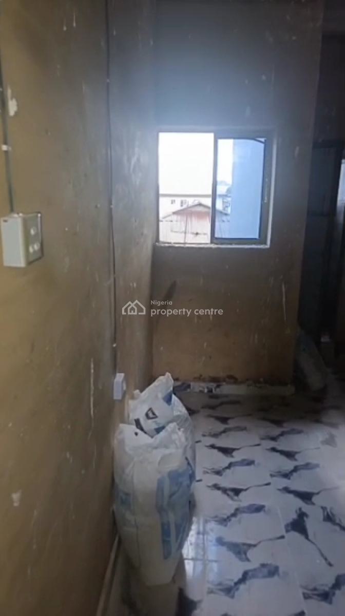 Very Decent and Spacious Mini Flat, Onipanu, Fadeyi, Shomolu, Lagos, Mini Flat (room and Parlour) for Rent