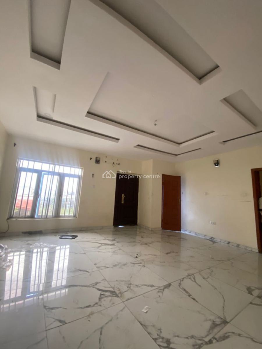 Luxury 3 Bedrooms in an Estate, Sangotedo, Ajah, Lagos, Flat / Apartment for Rent