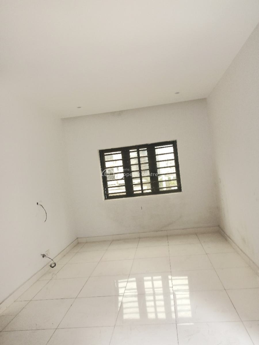 Newly Built 2 Bedroom Apartment with Spacious Rooms, Ologolo, Lekki, Lagos, Block of Flats for Sale