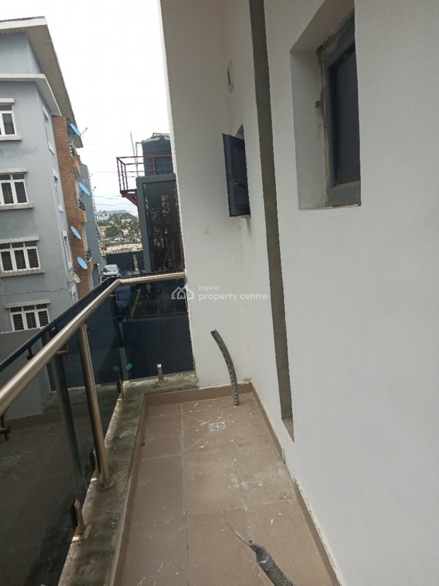 Newly Built 2 Bedroom Apartment with Spacious Rooms, Ologolo, Lekki, Lagos, Block of Flats for Sale