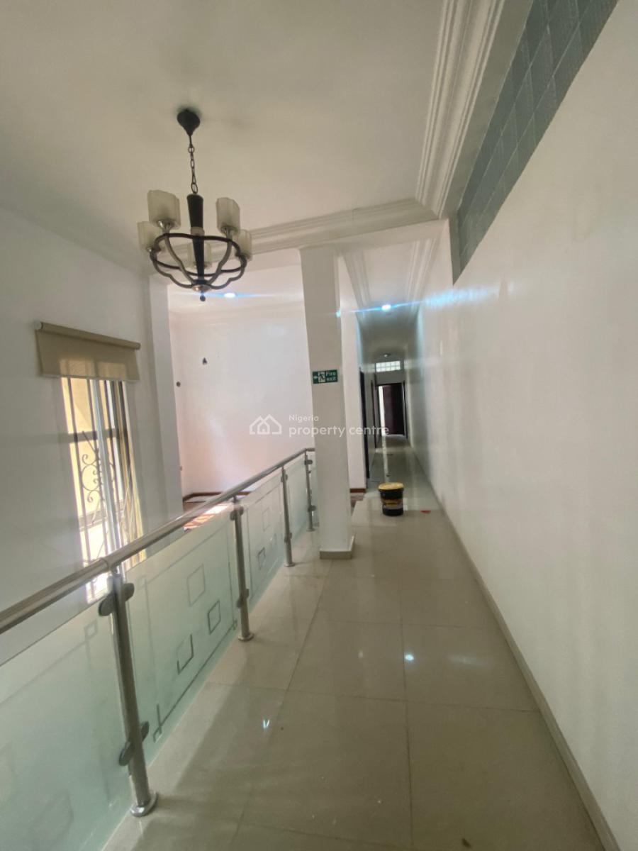 Spacious Standard 5 Bedroom Detached House, Lekki Phase 1, Lekki, Lagos, Detached Duplex for Rent