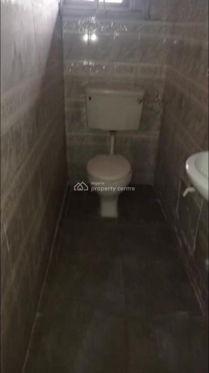 Western World 3 Bedroom Flat, Morroco By Yabatech, Jibowu, Yaba, Lagos, Flat / Apartment for Rent