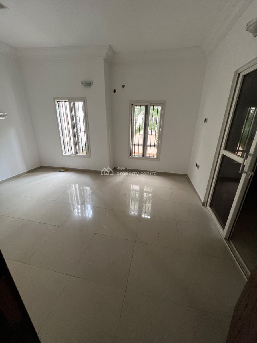 Massive 7-bedroom Fully Detached Duplex with 2-bedroom Bq., Lekki Phase 1, Lekki, Lagos, House for Rent