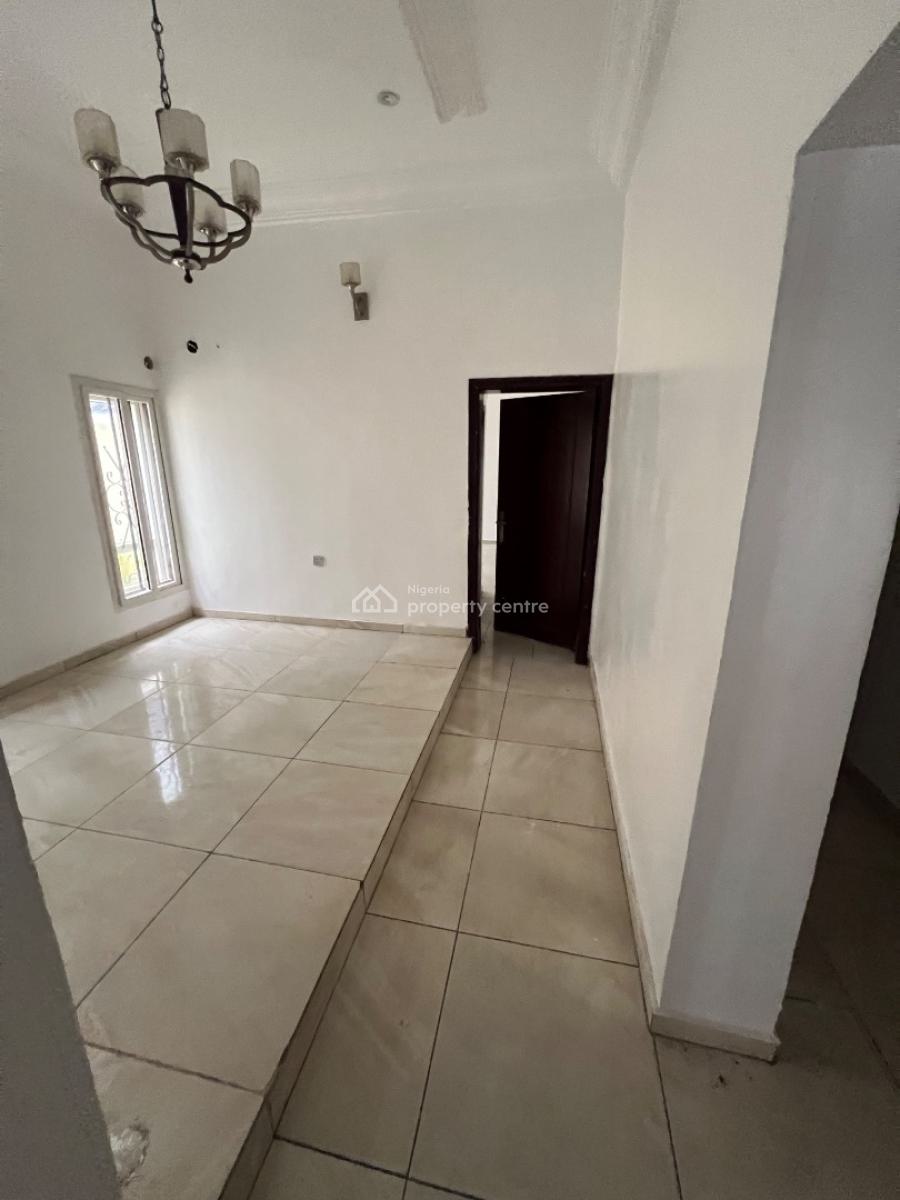 Massive 7-bedroom Fully Detached Duplex with 2-bedroom Bq., Lekki Phase 1, Lekki, Lagos, House for Rent