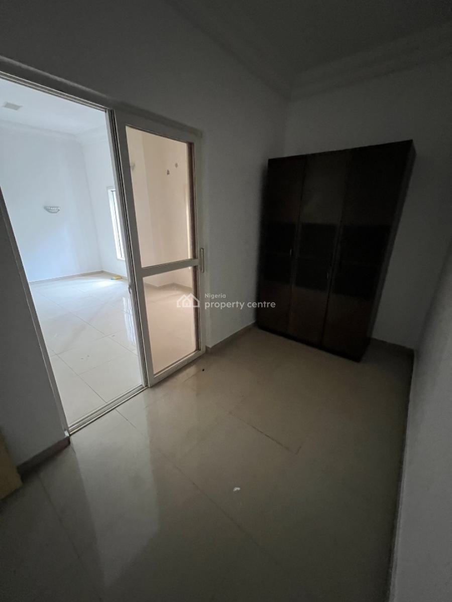 Massive 7-bedroom Fully Detached Duplex with 2-bedroom Bq., Lekki Phase 1, Lekki, Lagos, House for Rent