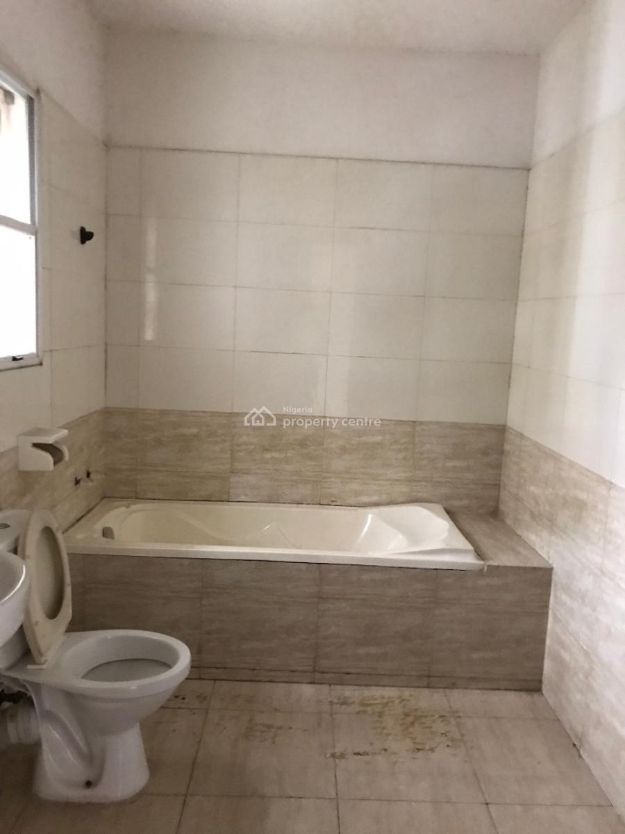 Spacious 4 Bedroom, Lekki Phase 1, Lekki, Lagos, Semi-detached Duplex for Rent