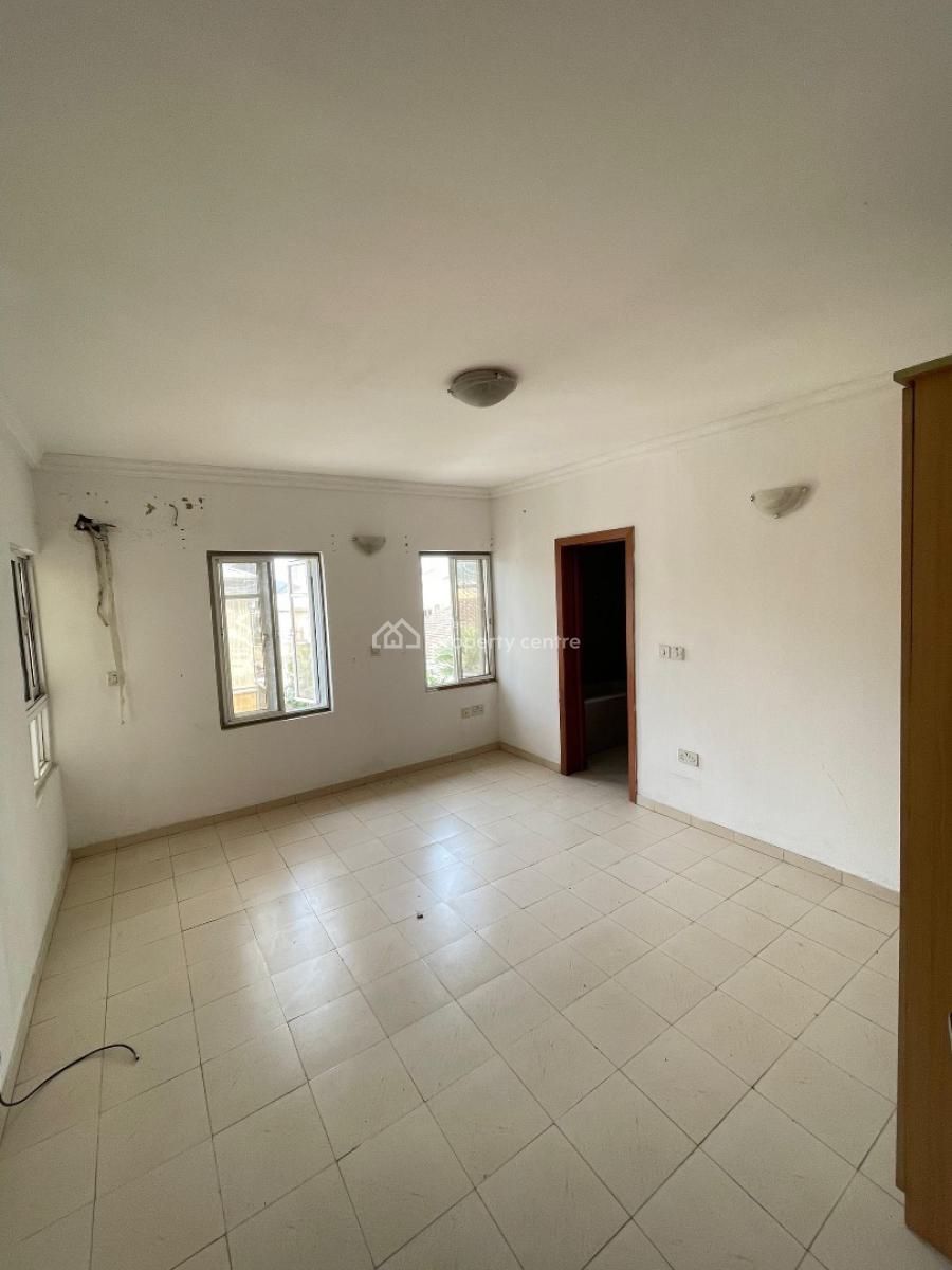 Neatly Built 3 Bedroom Apartment, Victoria Island (vi), Lagos, Flat / Apartment for Rent
