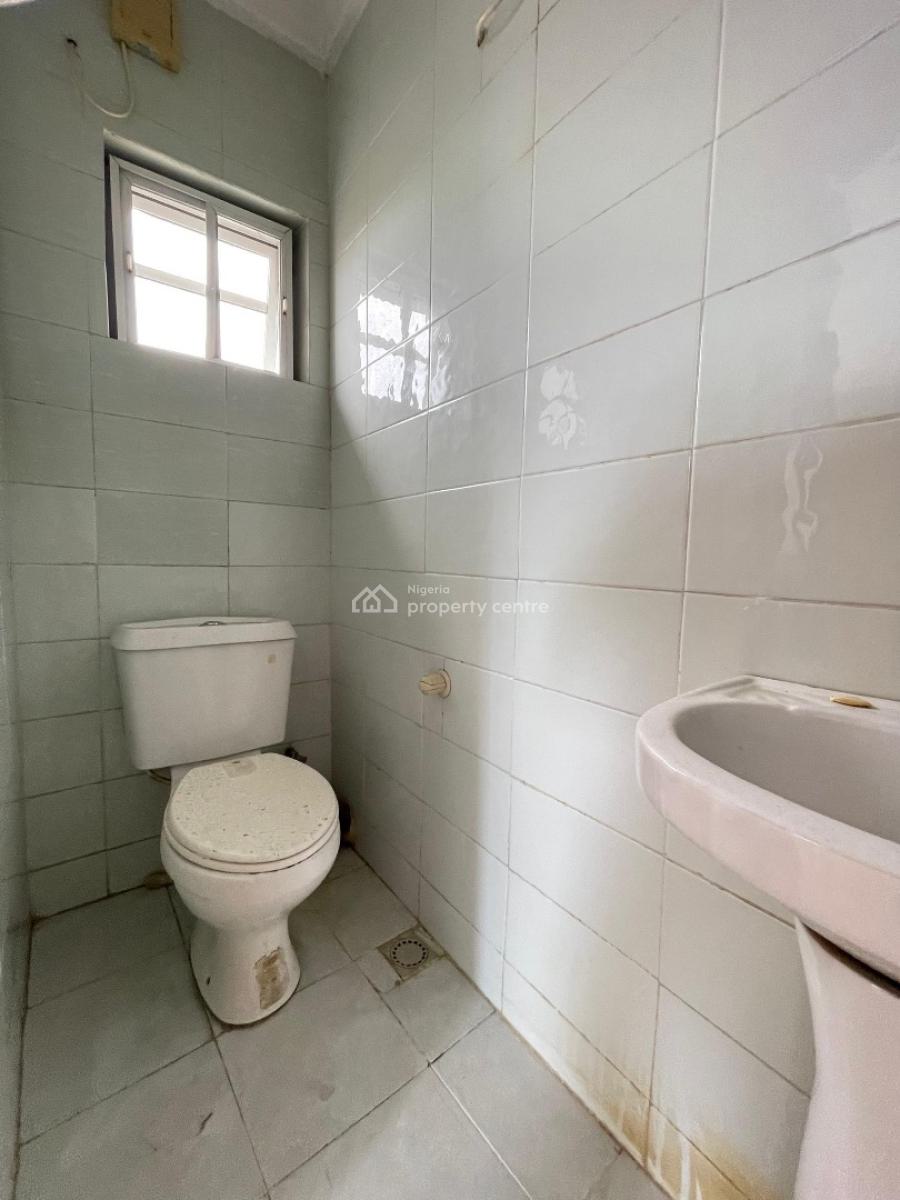 Neatly Built 3 Bedroom Apartment, Victoria Island (vi), Lagos, Flat / Apartment for Rent