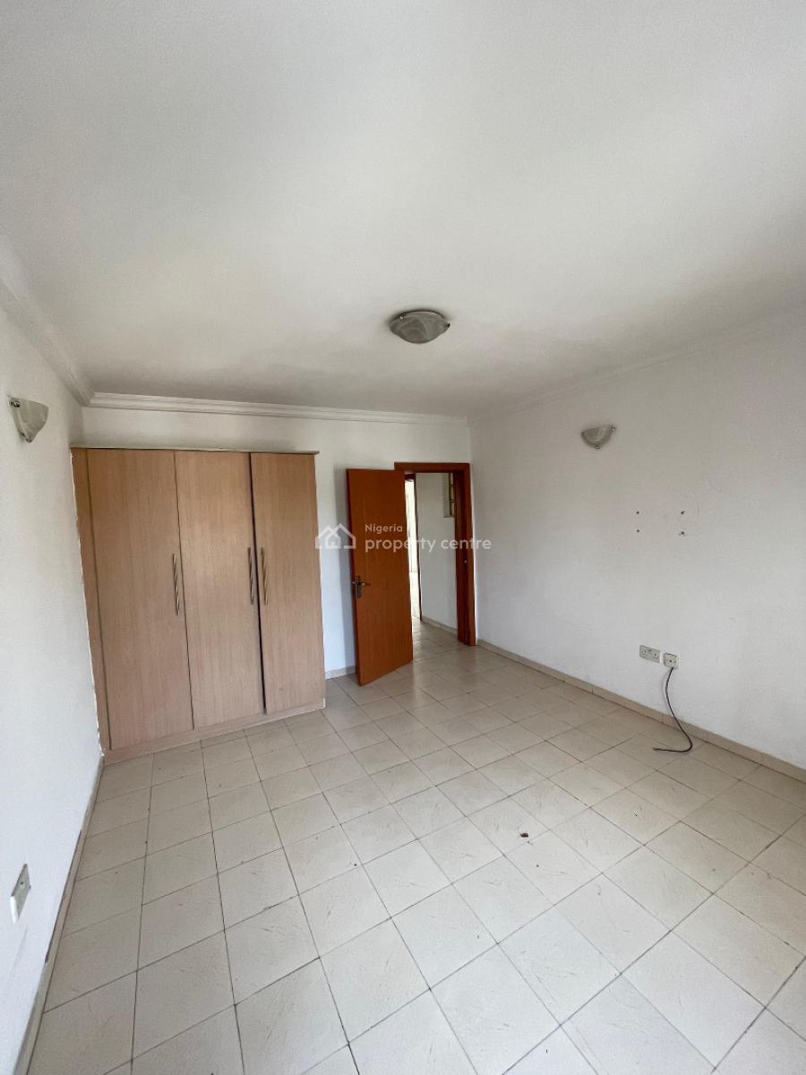 Neatly Built 3 Bedroom Apartment, Victoria Island (vi), Lagos, Flat / Apartment for Rent