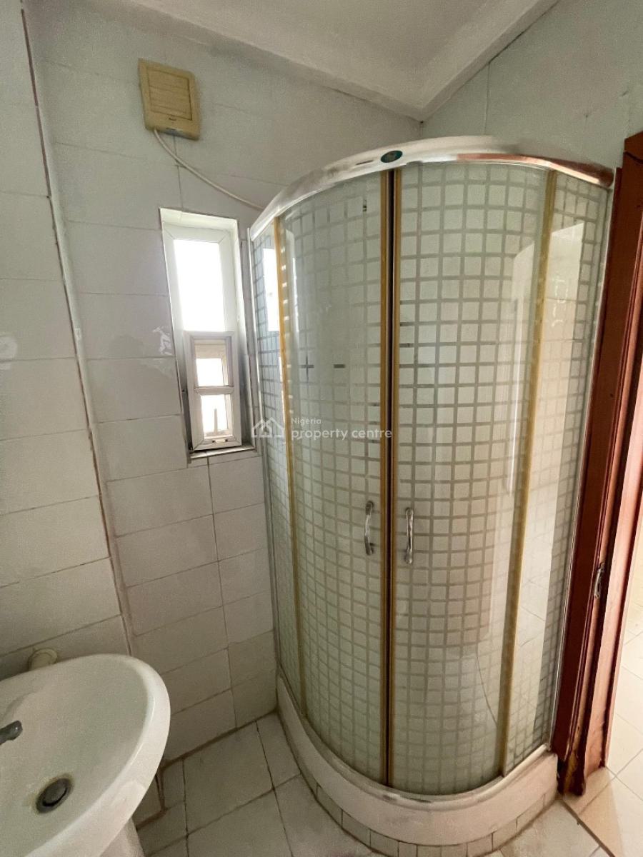 Neatly Built 3 Bedroom Apartment, Victoria Island (vi), Lagos, Flat / Apartment for Rent