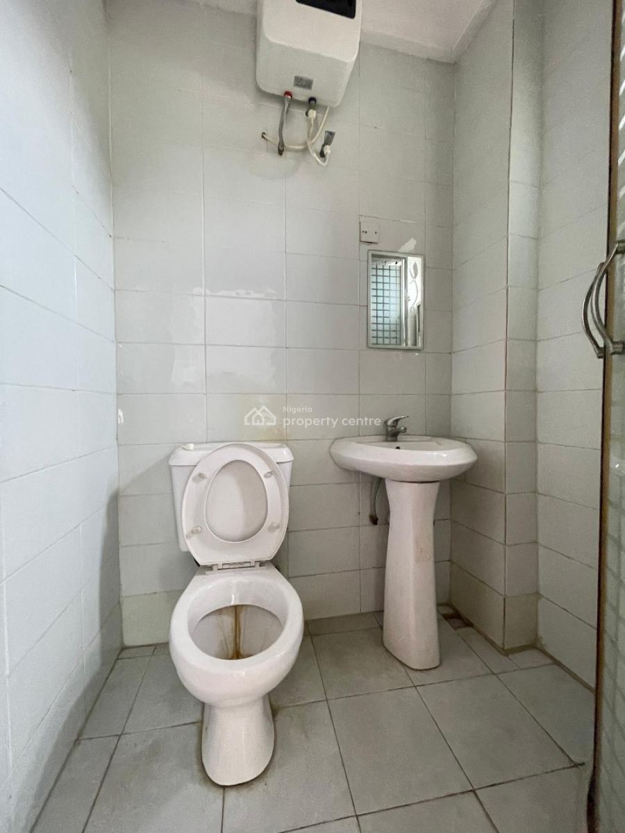 Neatly Built 3 Bedroom Apartment, Victoria Island (vi), Lagos, Flat / Apartment for Rent
