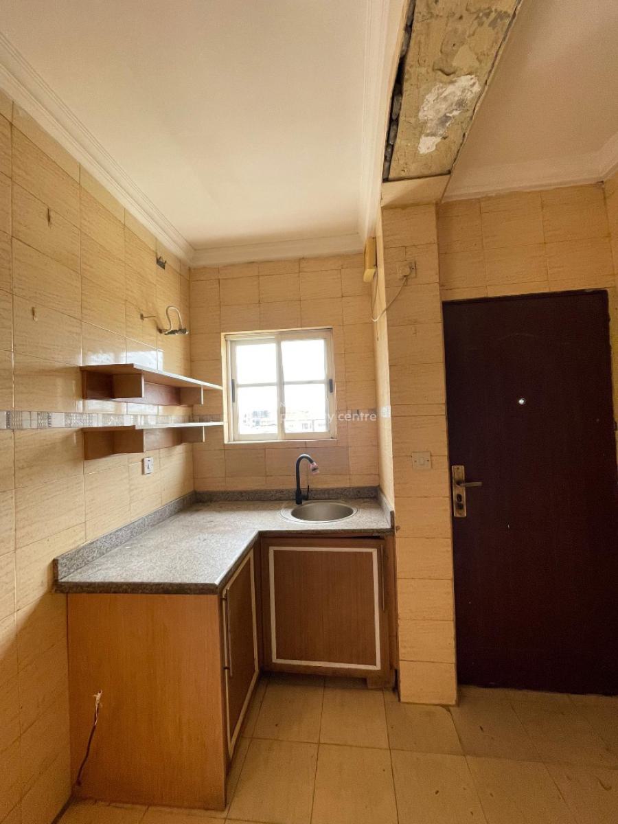 Neatly Built 3 Bedroom Apartment, Victoria Island (vi), Lagos, Flat / Apartment for Rent