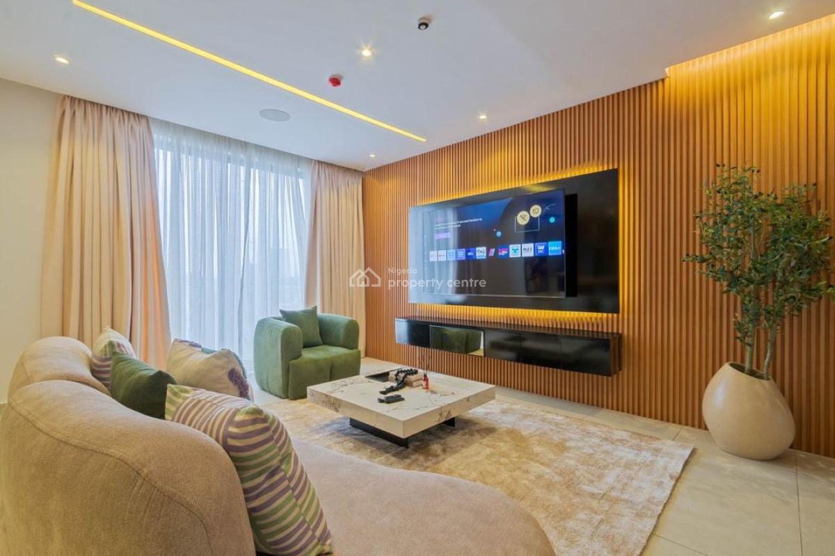 a Luxury Fully Furnished of 3 Bedroom Flat with Pool and Snooker Pool, Lekki Phase 1, Lekki, Lagos, Flat / Apartment Short Let