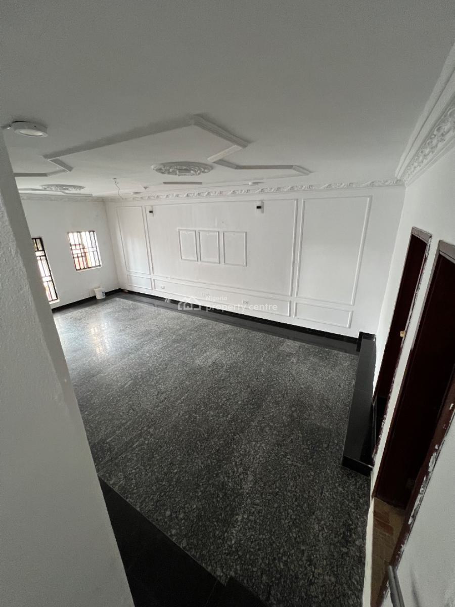 3-bedroom Terrace Duplex, Suitable for Commercial Use, Lekki Phase 1, Lekki, Lagos, Commercial Property for Rent